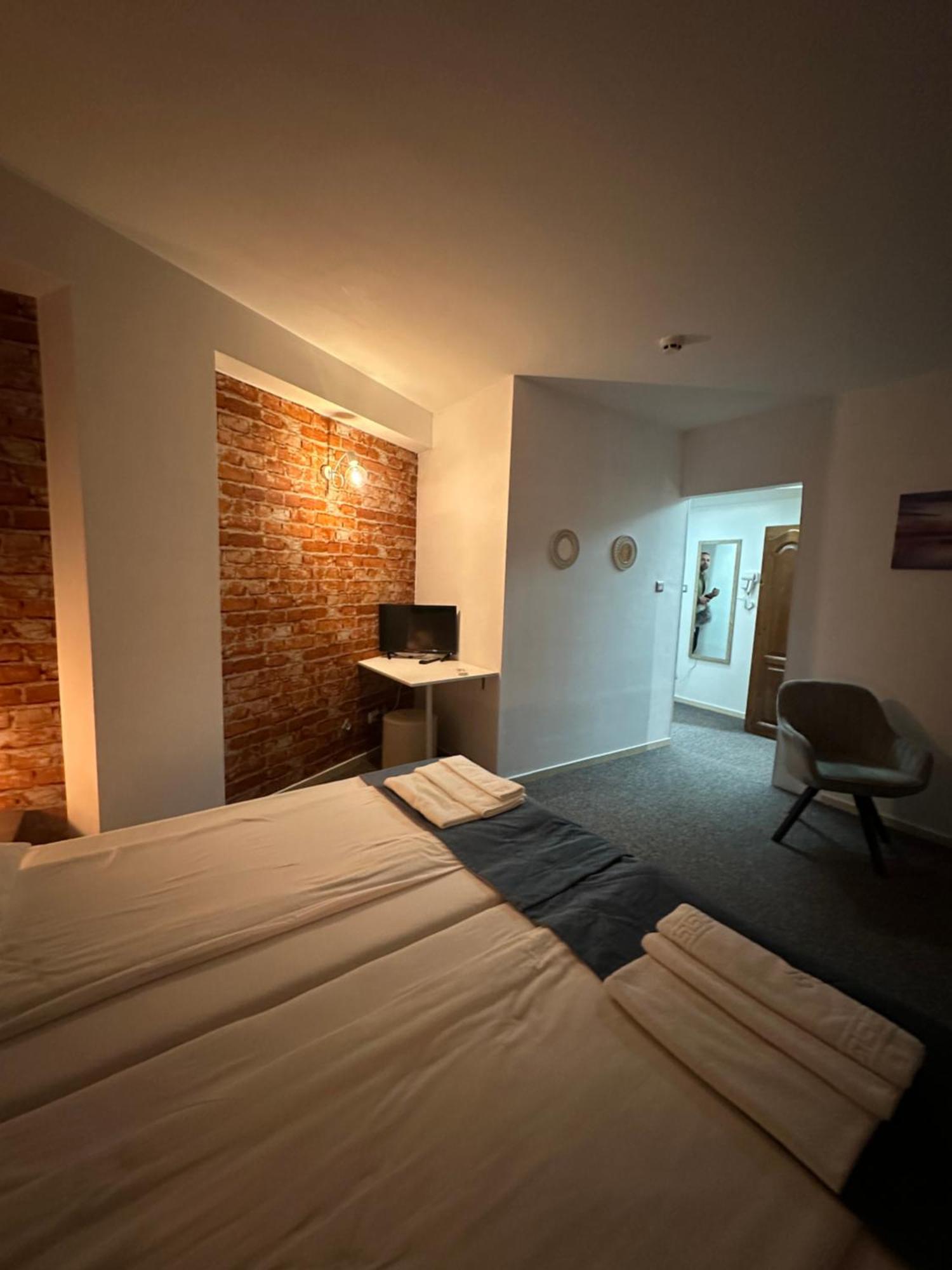 Hotel Brilliance Varna Esterno foto