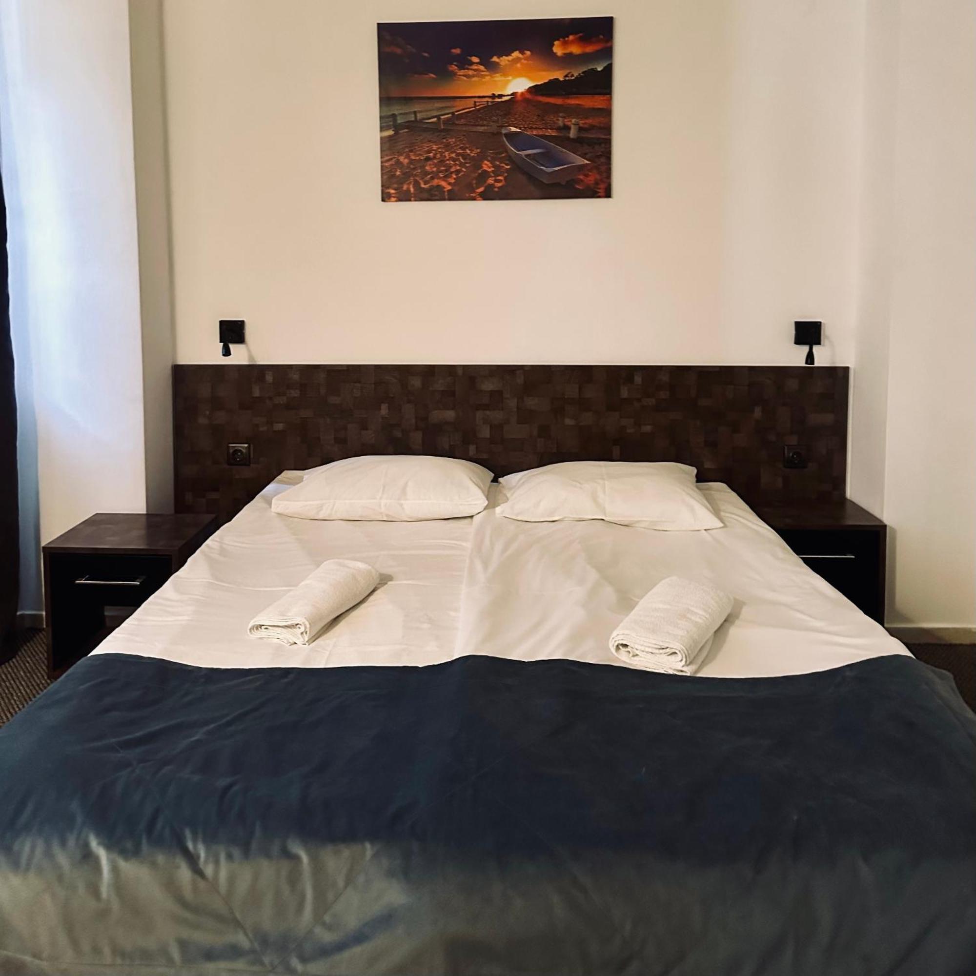 Hotel Brilliance Varna Esterno foto
