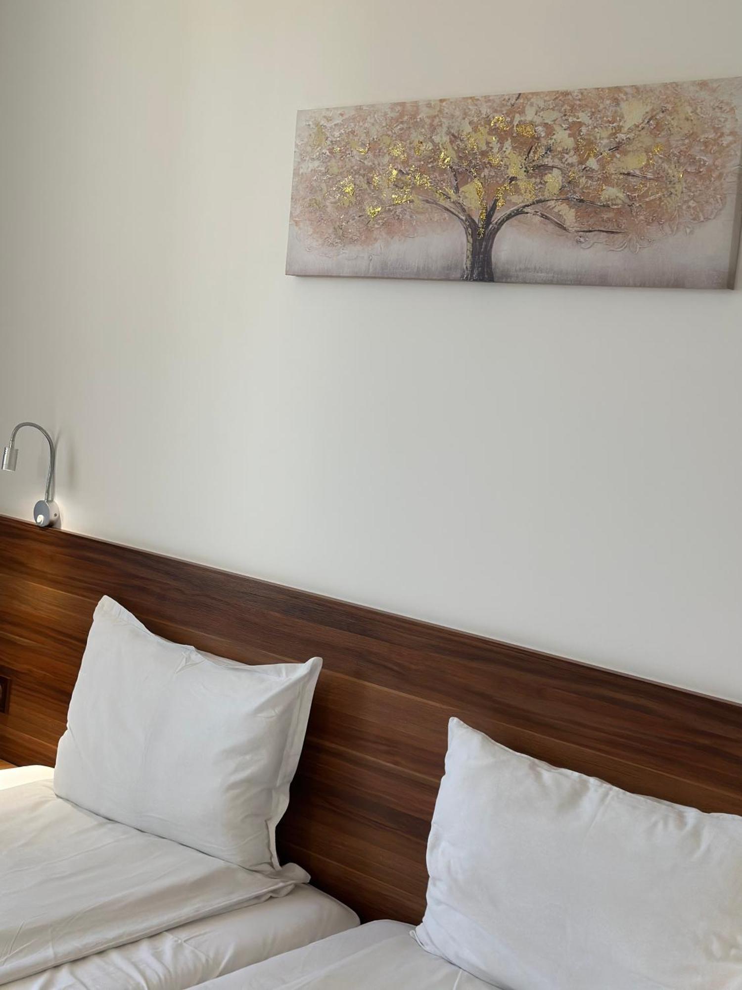 Hotel Brilliance Varna Esterno foto